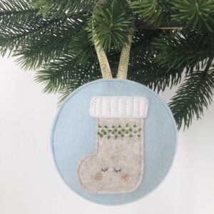 Kerst ornament pastelblauw sok