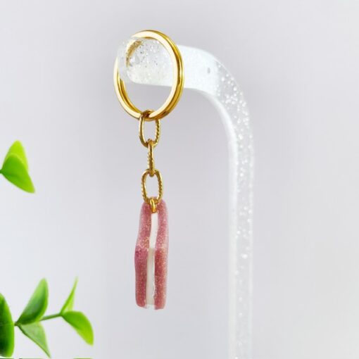 Sleutelhanger boek roze hartjes