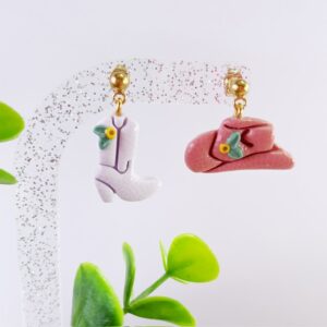 Studs cowboylaars en hoed lila