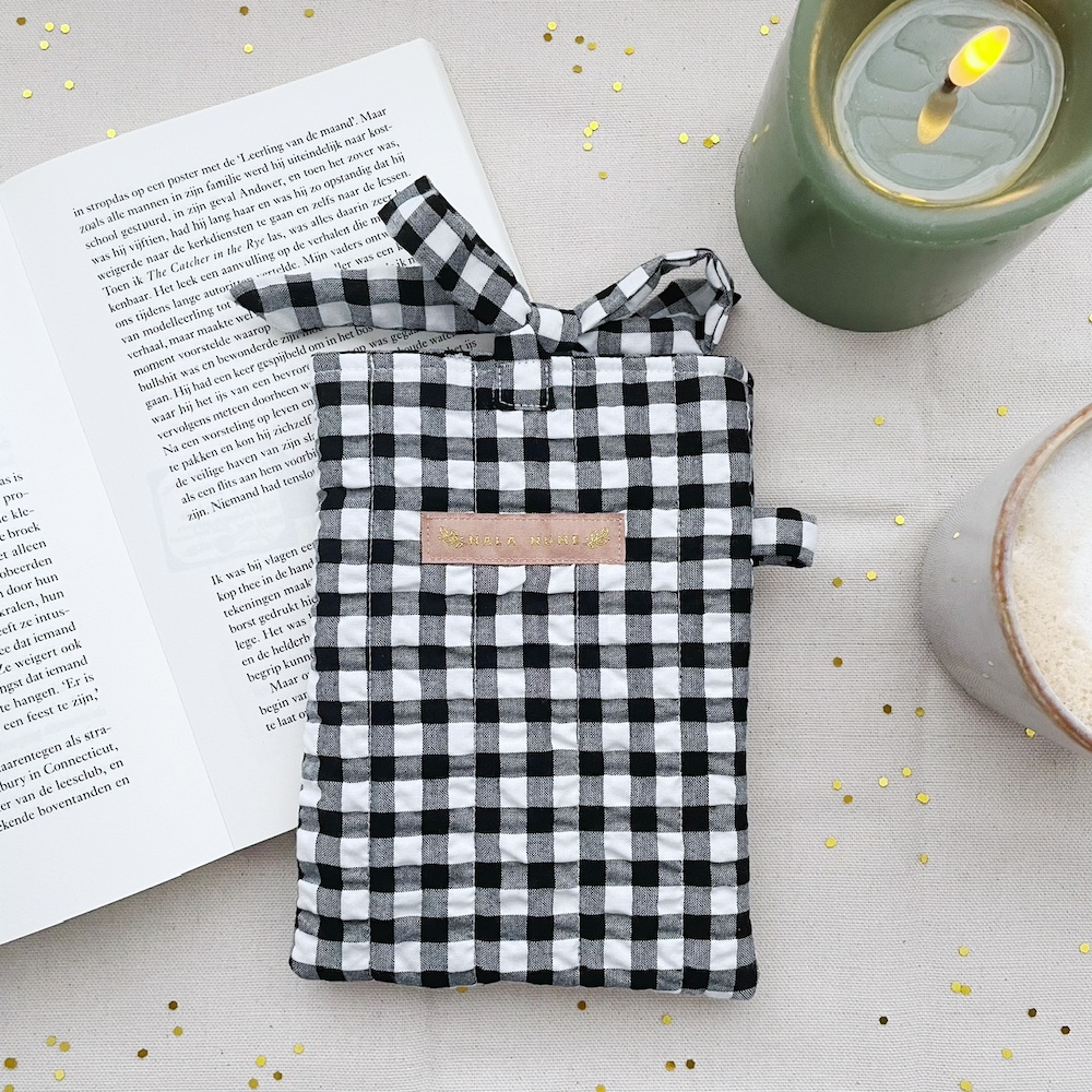 Boeken sleeve gingham black