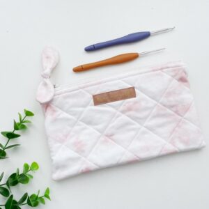 Haaknaalden etui marble