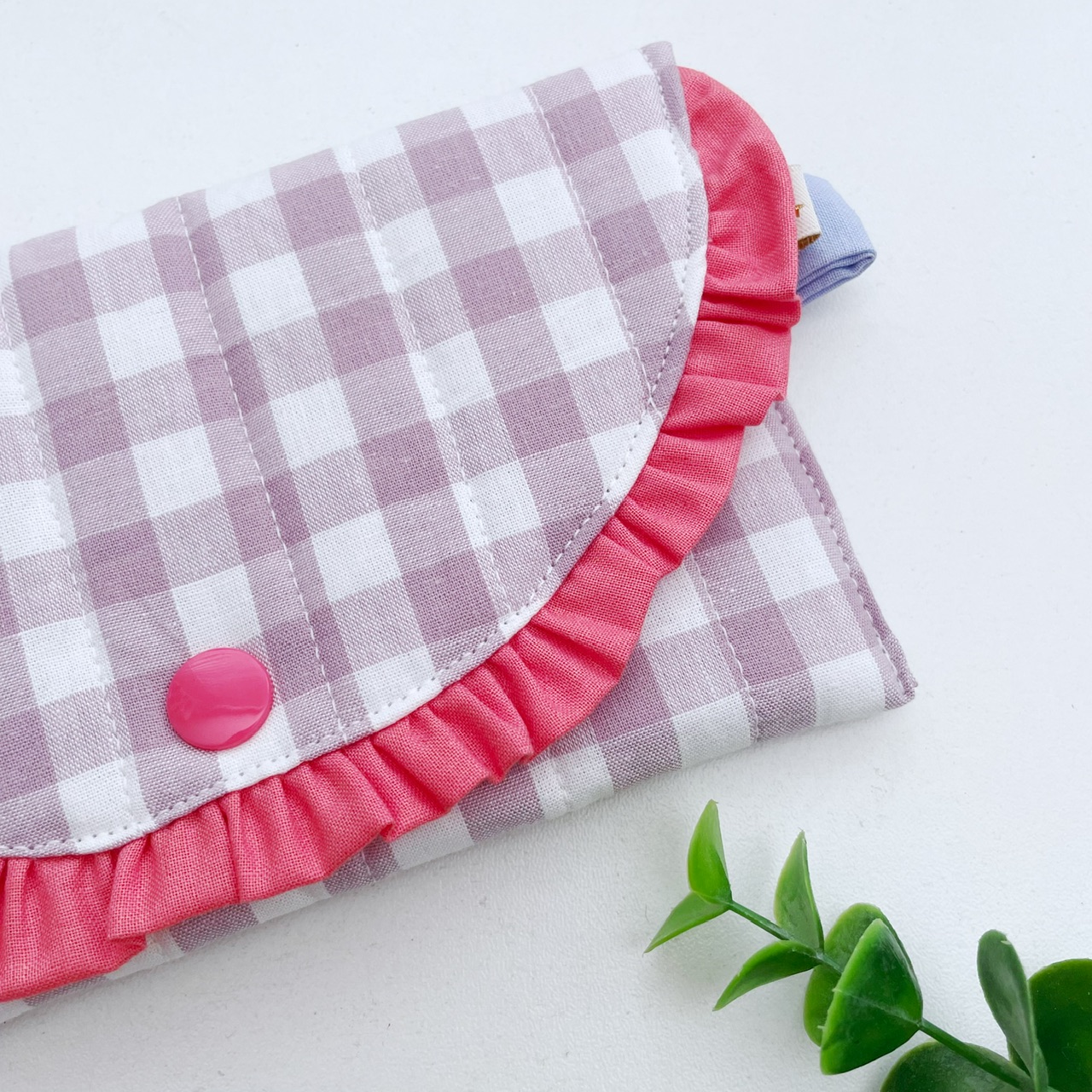 Zonnebril etui plum geruit koraal ruche