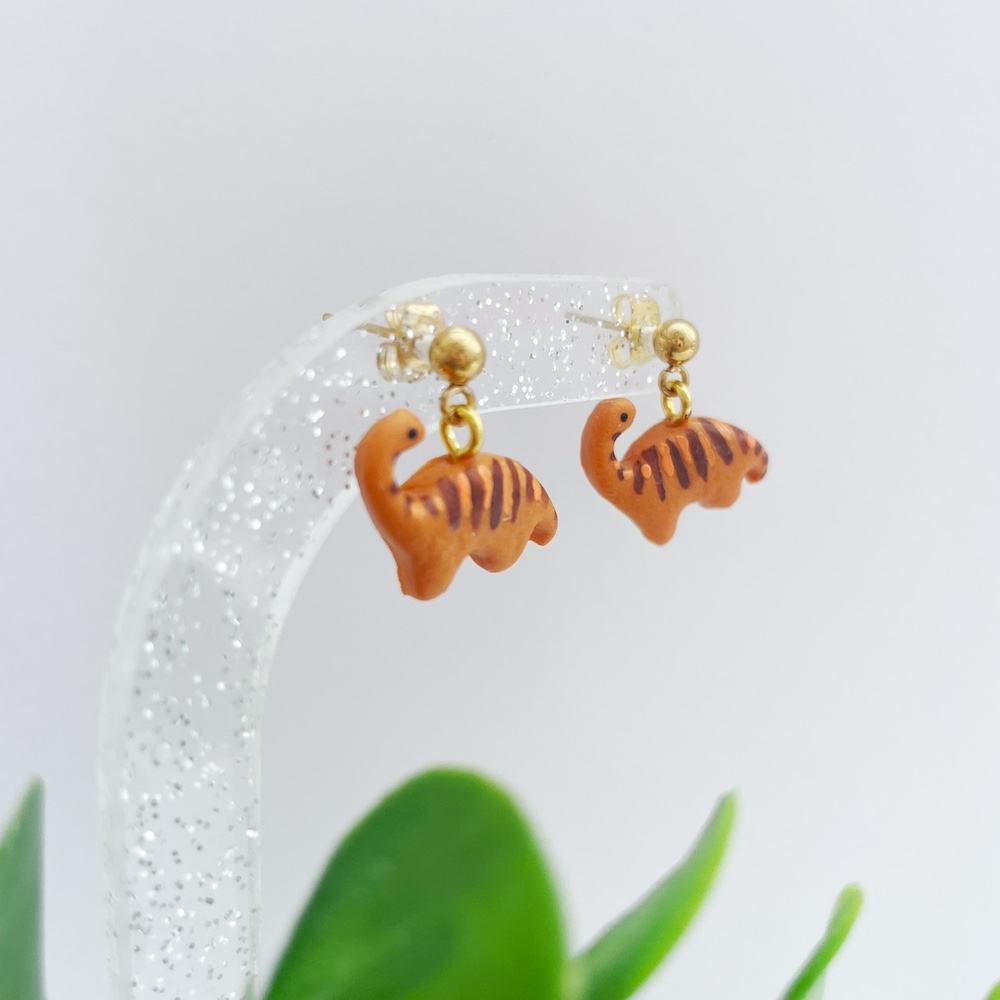 Studs dino stegosaurus