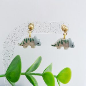 Studs dino triceratops