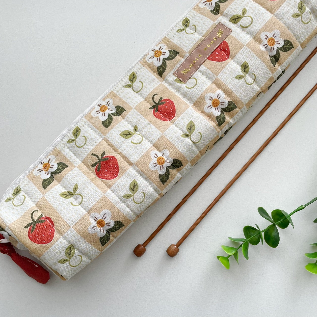 Breinaaldenetui strawberry