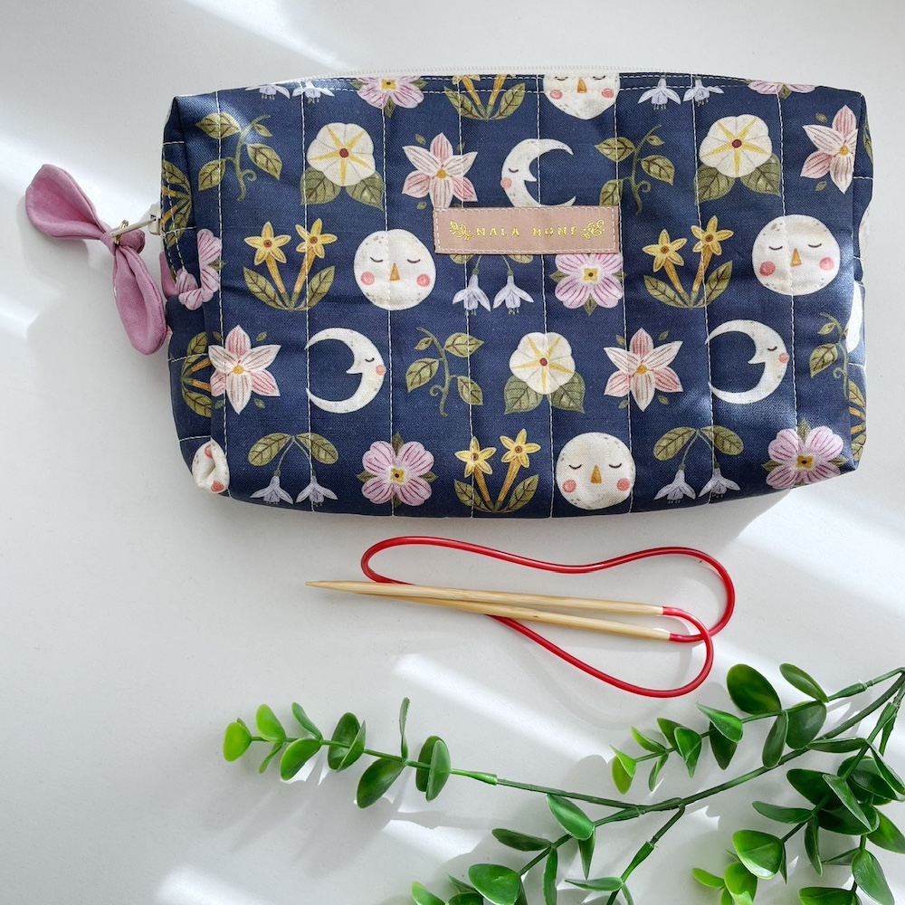 Rondbreinaaldenetui moon